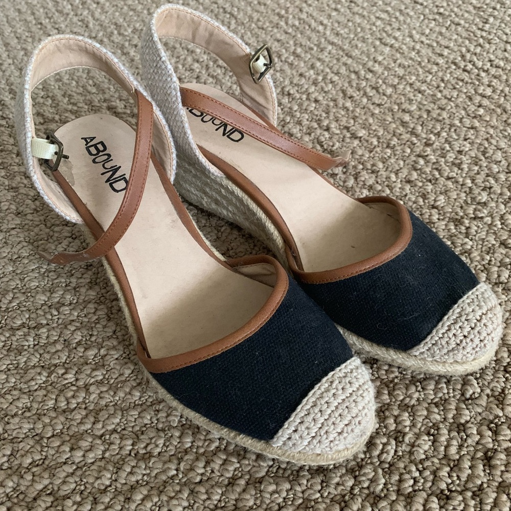 Cute Beachy Wedges
